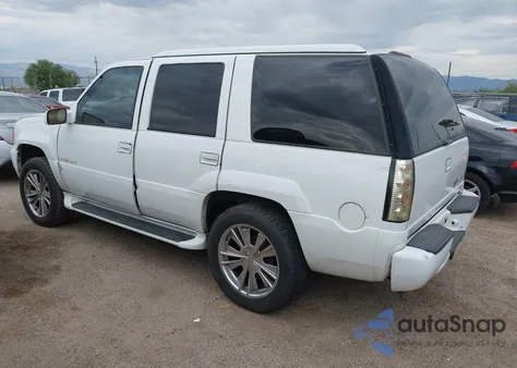 2000 Cadillac Escalade Standard from USA, damaged, VIN 1GYEK13R0YR152720